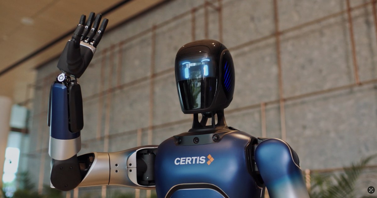 シンガポール・プンゴル、配送ロボットと並ぶ実街路のヒューマノイド実証へ